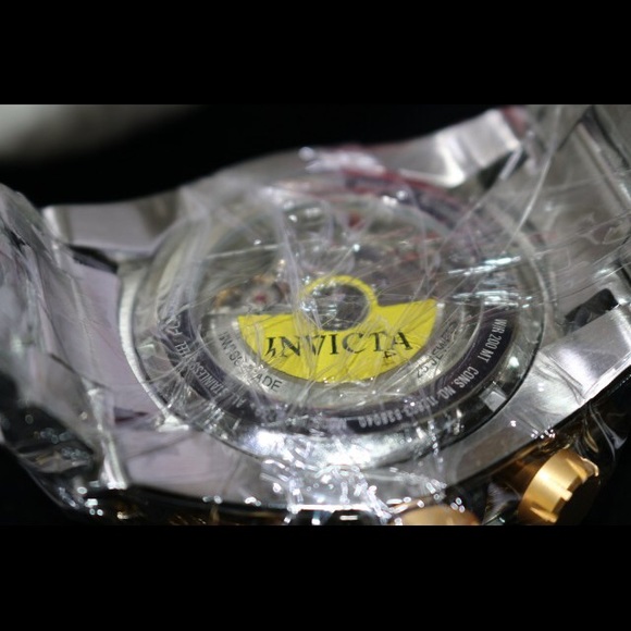Invicta Reserve Bolt Zeus Automatic Chronograph - Picture 5 of 8